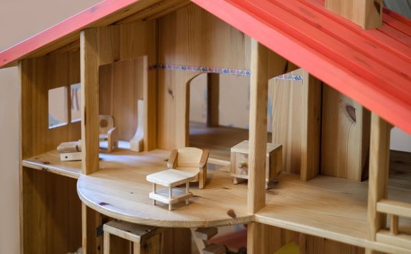 Doll House Assembly in Milford